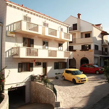 Cina Guest house